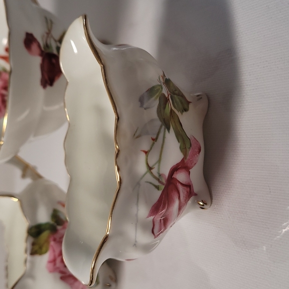 Vintage Hammersley footed teacup and sugar and creamer - Picture 3 of 8